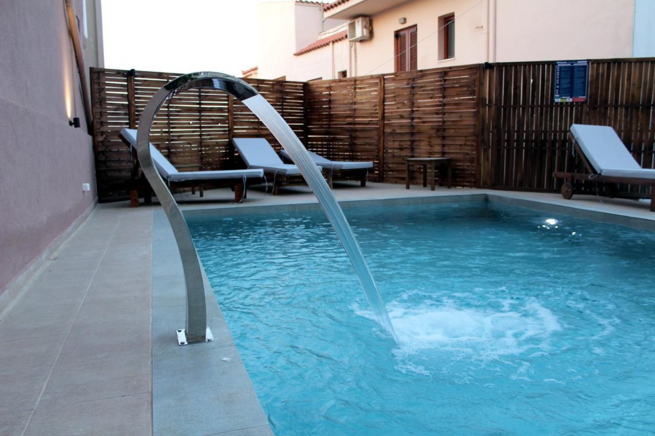Mithos Premium Rooms Agia Marina  Exterior photo