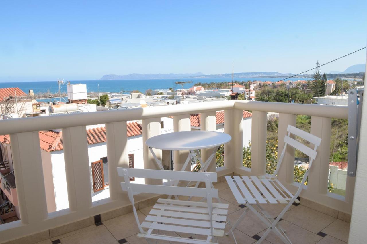 Mithos Premium Rooms Agia Marina  Exterior photo