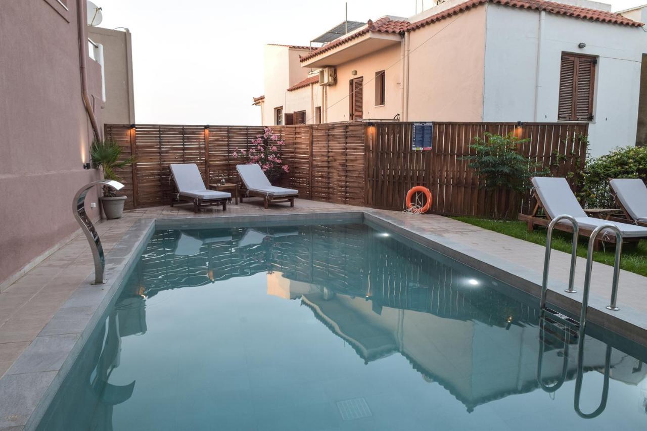 Mithos Premium Rooms Agia Marina  Exterior photo